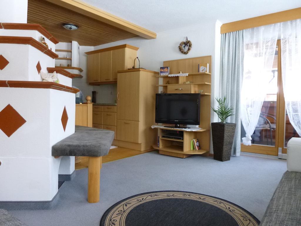 Ferienwohnungen Hauser Waidring Cameră foto